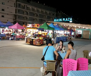 Street Food at Mali Plaza Town Market